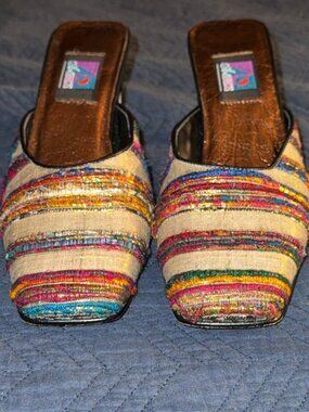 Women's vintage slip on shoes SZ 7M, Arteffects brand
